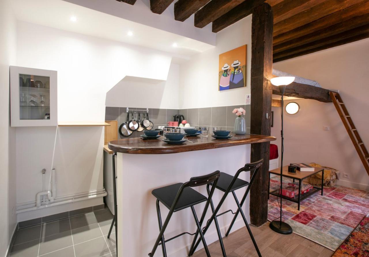 Authentic Apartment In Center Of Parisian Marais 외부 사진