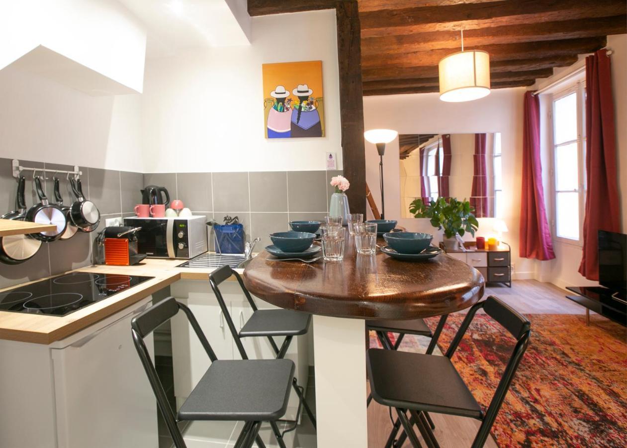 Authentic Apartment In Center Of Parisian Marais 외부 사진