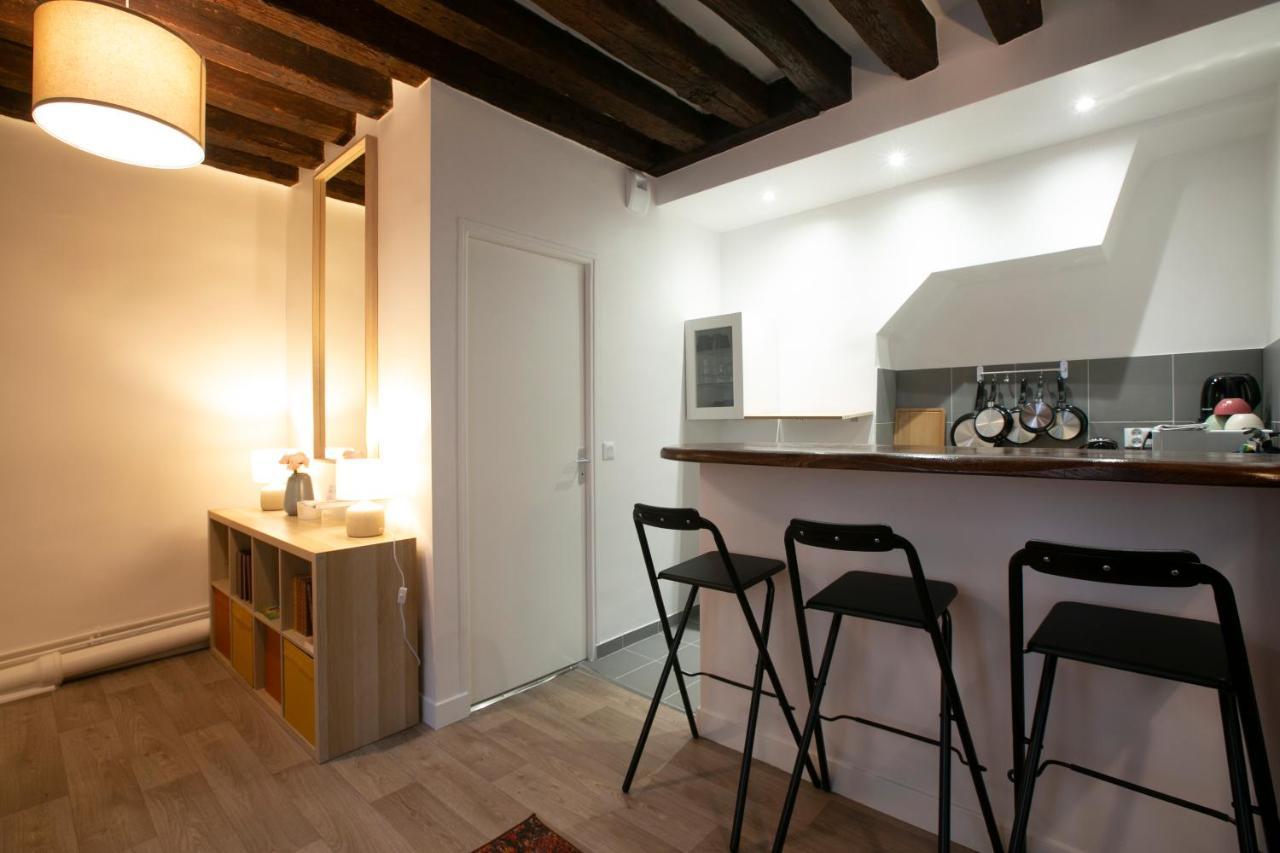 Authentic Apartment In Center Of Parisian Marais 외부 사진