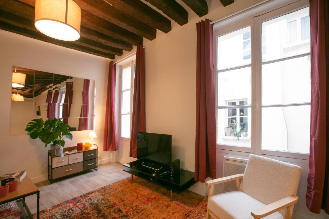 Authentic Apartment In Center Of Parisian Marais 외부 사진
